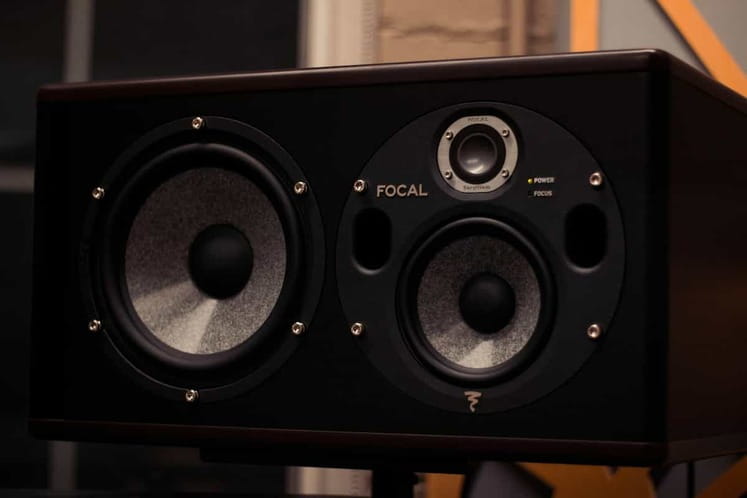 Studio monitors for music production and vocal recording